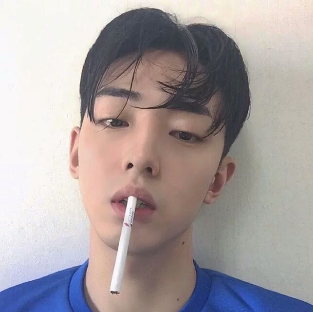 男头 韩系头像潮流 个性潮流 混搭 气质 半身 男神 网络红人 时尚