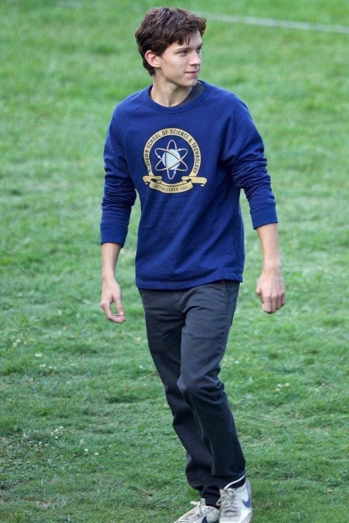 汤姆·赫兰德(tom holland)