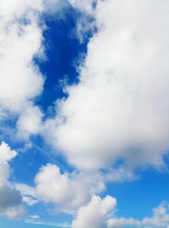 蔚蓝的天空