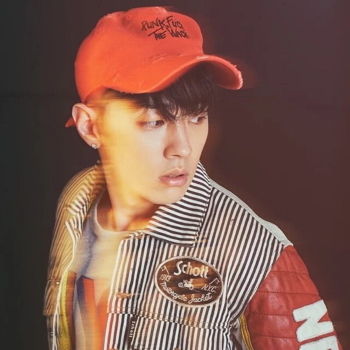 gray_李盛华 aomg