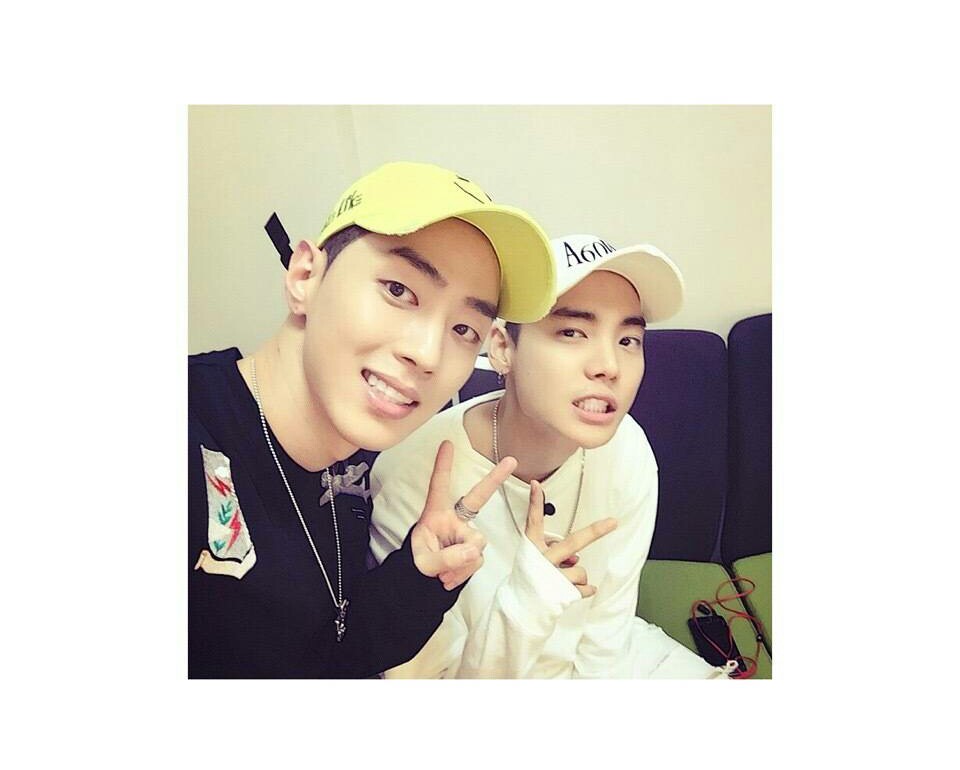 gray_李盛华 aomg