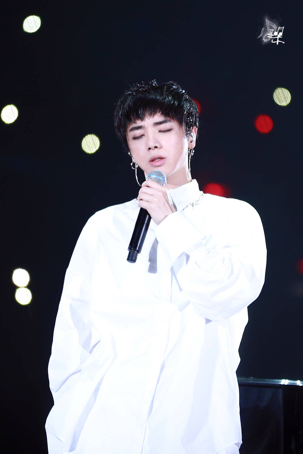 华晨宇2016 7.2 北京 个人品牌火星演唱会 高清壁纸 坚定不变的信仰