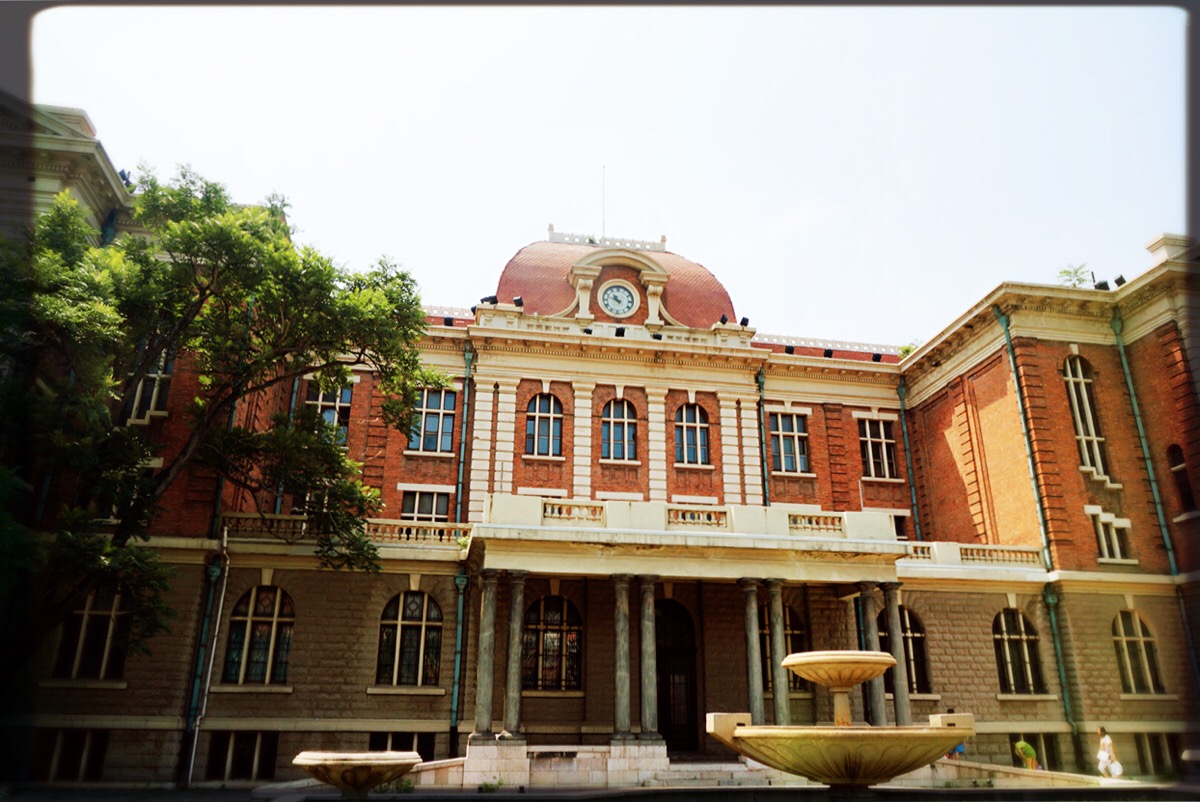 天津外国语大学建筑图片