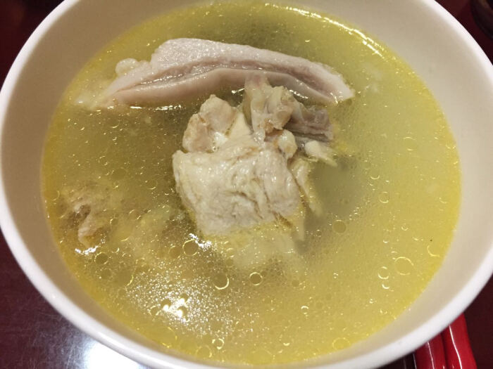 猪肚煲鸡汤