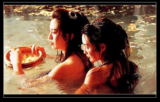 《青蛇》由徐克1993年执导的一部电影,由张曼玉,王祖贤,赵文卓,吴兴国