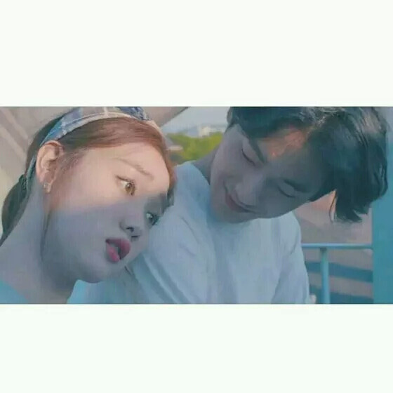 女头##萌萌哒##个性##精选##闺蜜头##背影##黑白##唯美##伤感##森系