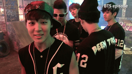 卖个萌先 gif 动图防弹少年团(bts),金南俊(rap monster),金硕珍(jin)