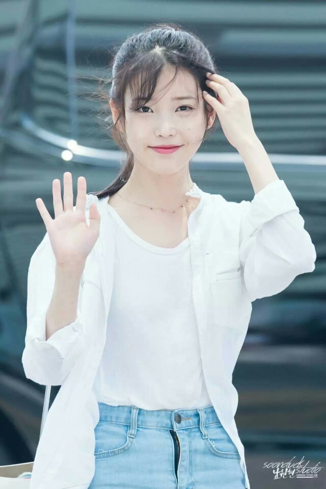 iu李智恩 喜欢交朋友 留qq号