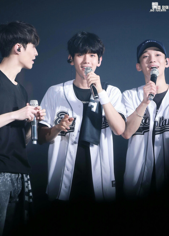 边伯贤 exo三巡the exordium in 首尔演唱会
