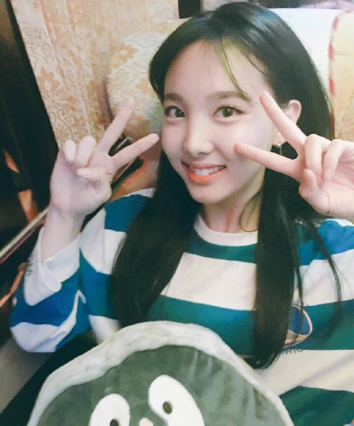 twice 林娜琏 兔牙宝宝 自拍-堆糖,美好生活研究所