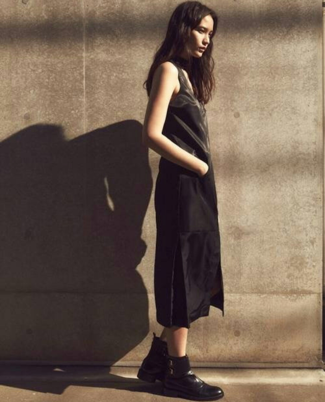 日本新晋混血模特松冈莫娜( mona matsuoka),拥有一半日本和一半美国