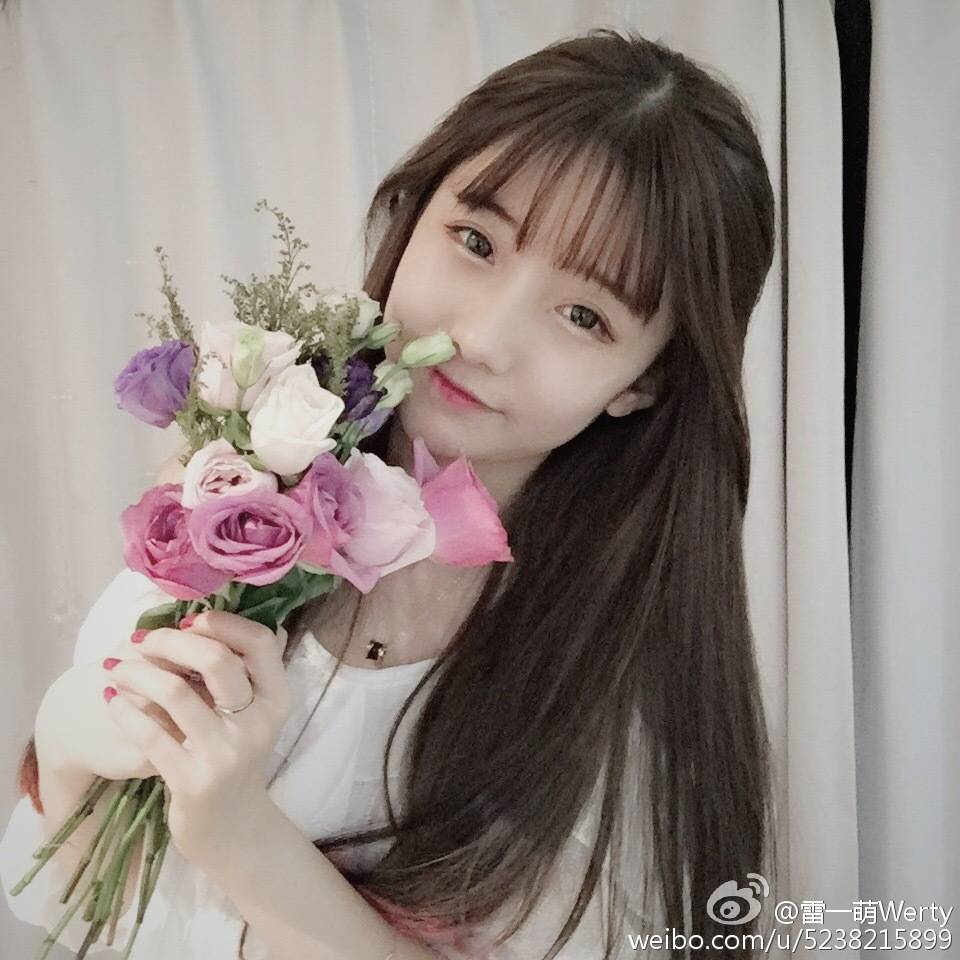 雷一萌 可爱女头