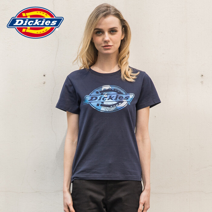 dickies秋季女式运动风长角牛图案拔染印花短袖t恤163w30wd19
