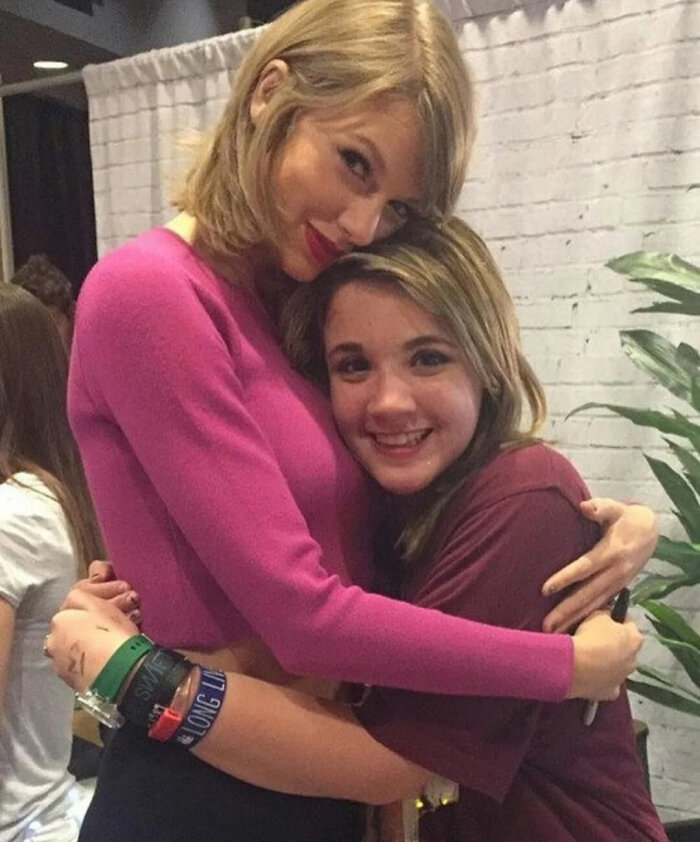 霉霉和霉粉(>ω *)