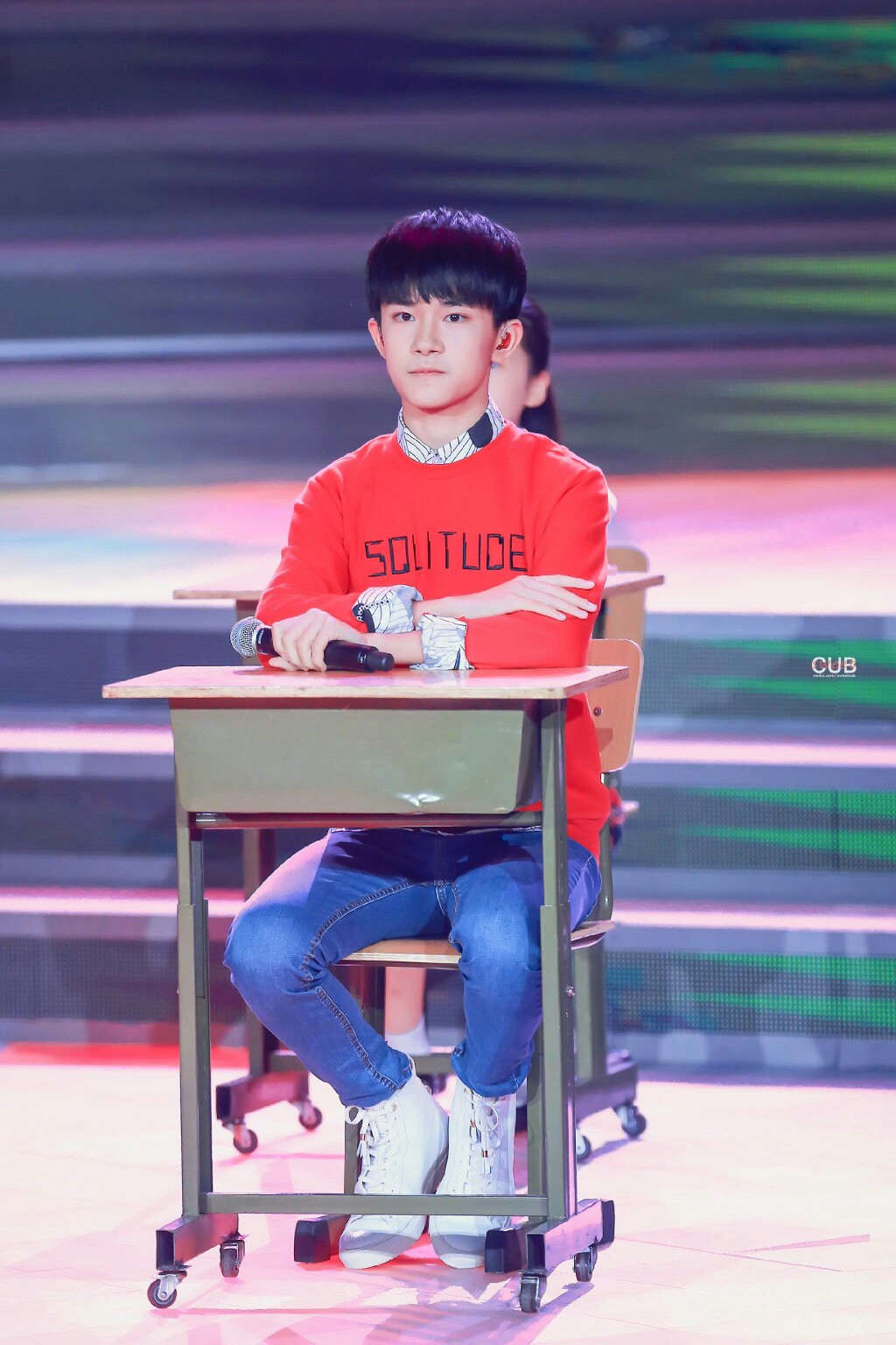 易烊千玺.开学第一课