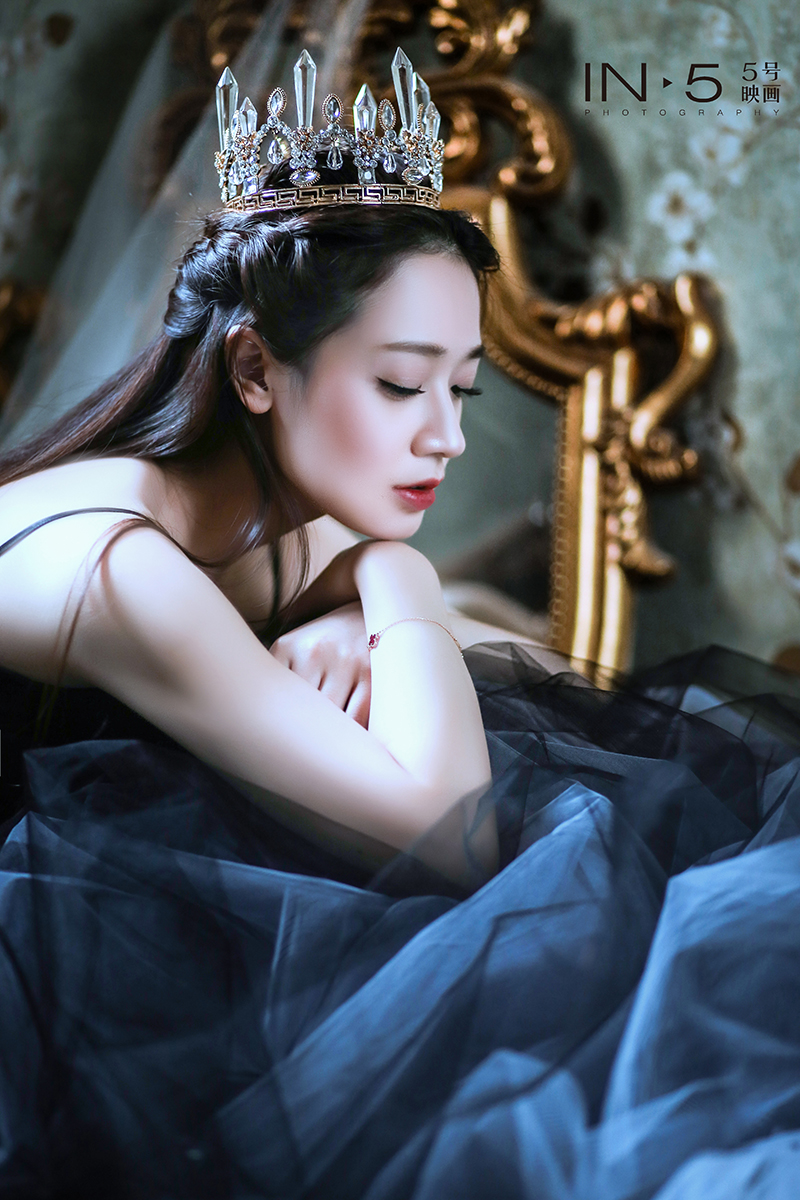 暗黑女王