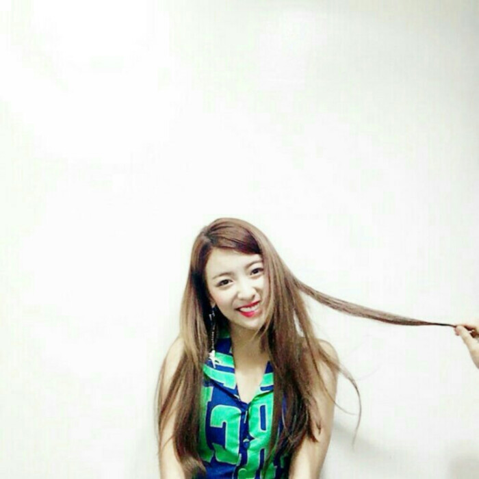 韩国女爱豆头像 f(x) 朴善怜luna