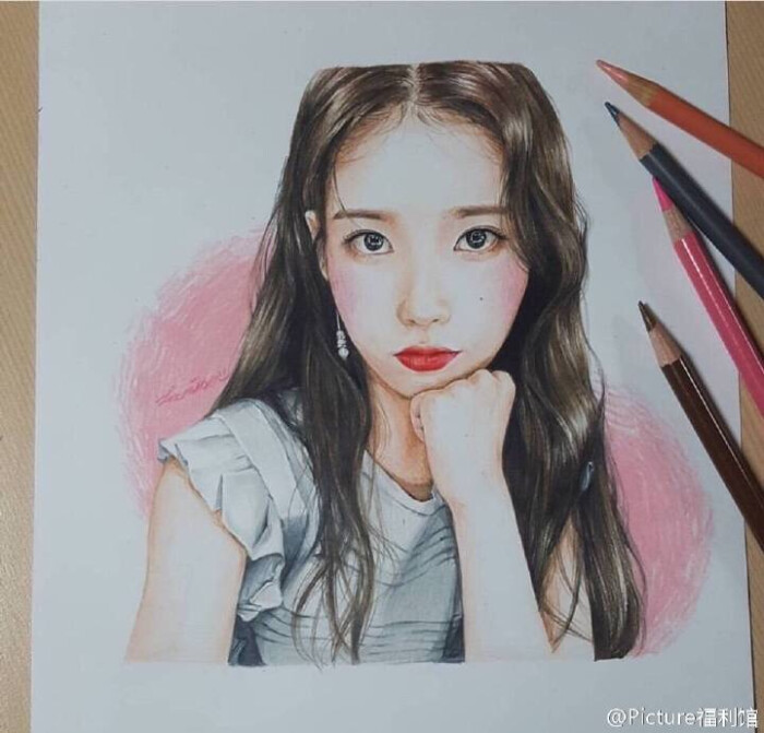 iu 李智恩 一位iu粉丝的手绘彩铅画