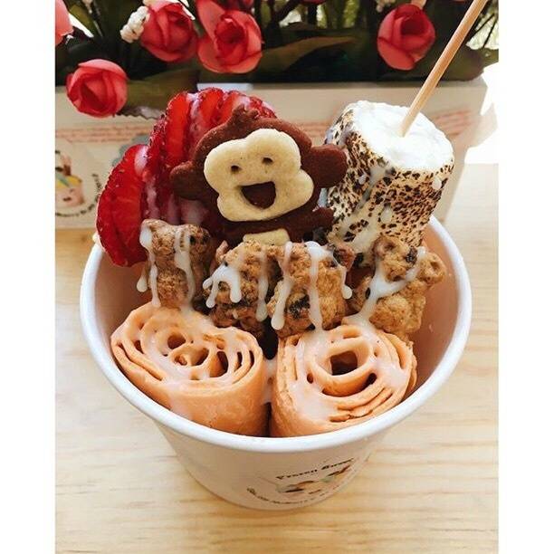 卡通,炒冰淇淋,冰淇淋卷,夏日,甜品,美食