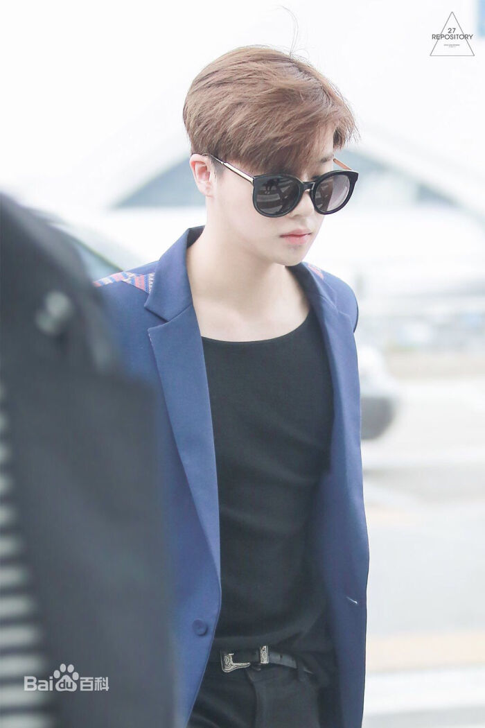 wuli嬛嬛的机场show