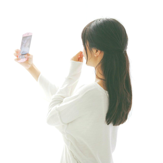 [韩系 女生 欧美 半身 唯美 遮脸 镜子照 中式风 安静 可爱 卖萌 个性