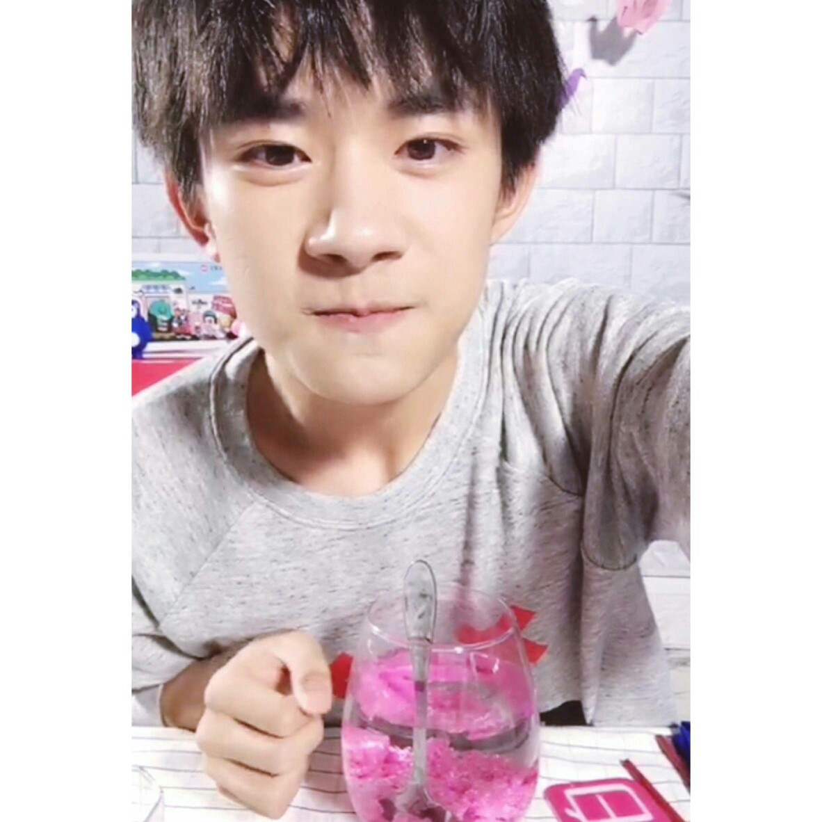 易烊千玺#tfboys 0925美拍直播 高清 可爱