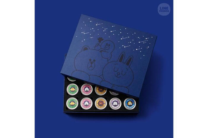 shea butter 换上了以星空为主题的深蓝色 line friends 卡通人物包装