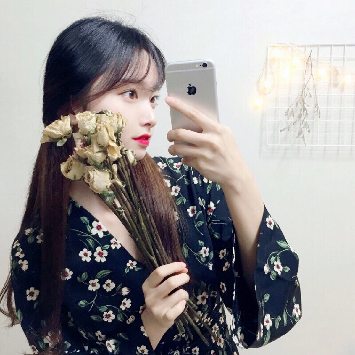 女头像y:李倩