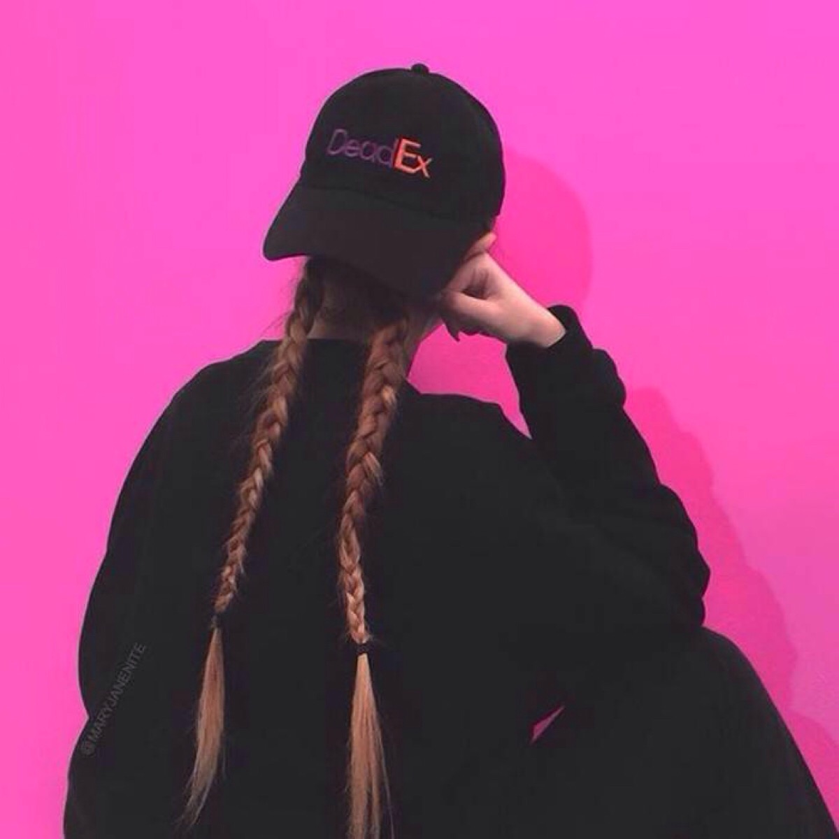 背影女头