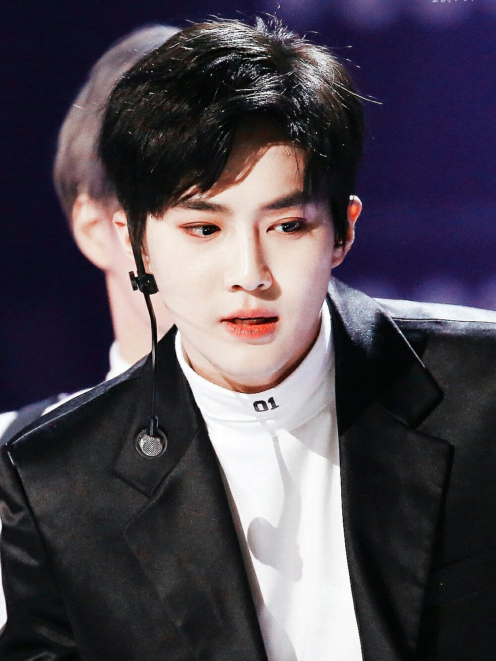 金俊勉 suho exo