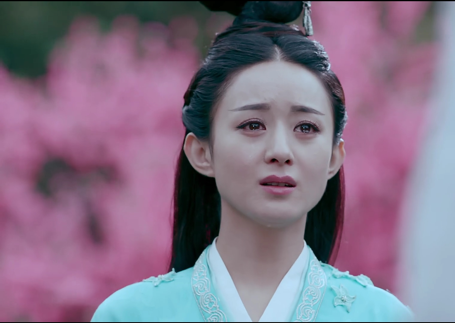 赵丽颖李易峰小凡东海:瑶池流波,伤心花蕴碧海情寄碧瑶;痴情热血常工的电视剧图片
