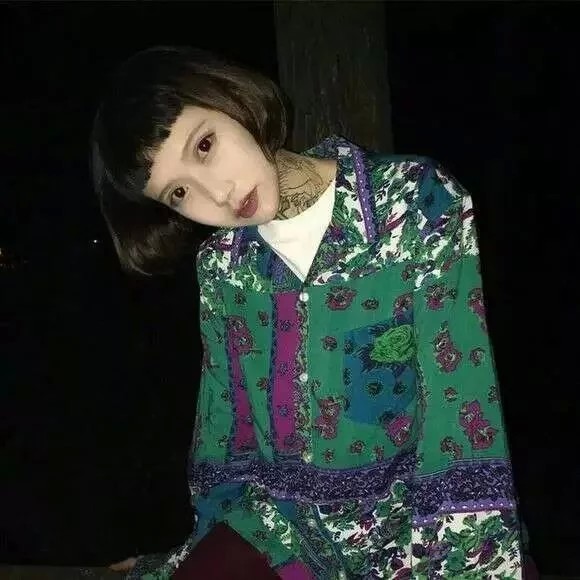 女生头像 原宿头像 韩系头像 男生头像 情侣头像 欧美头像 闺蜜头像