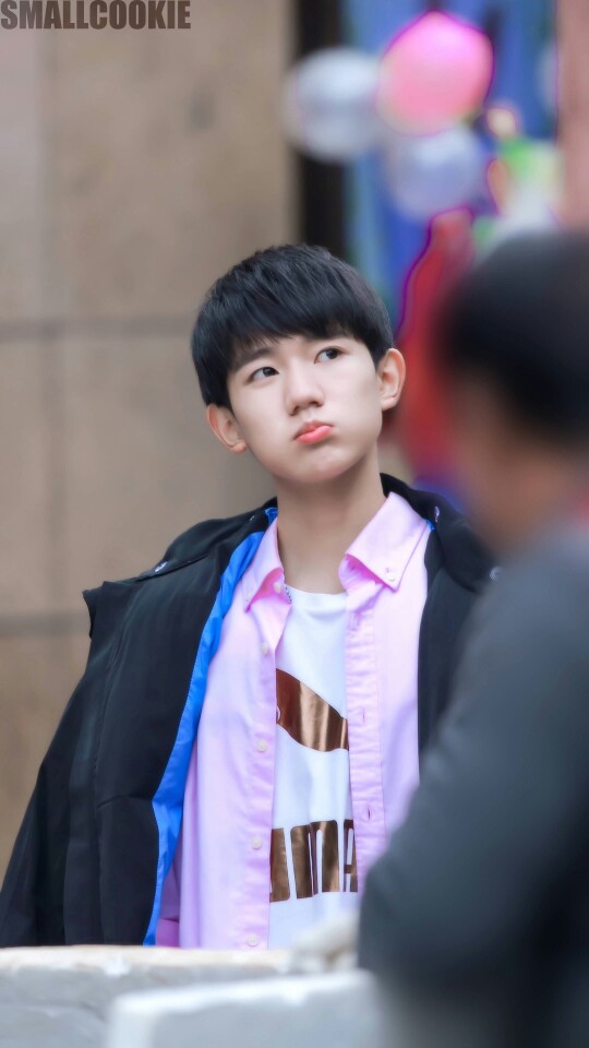 王源 #tfboys 电视剧我们的少年时代拍摄花絮 高清 可爱