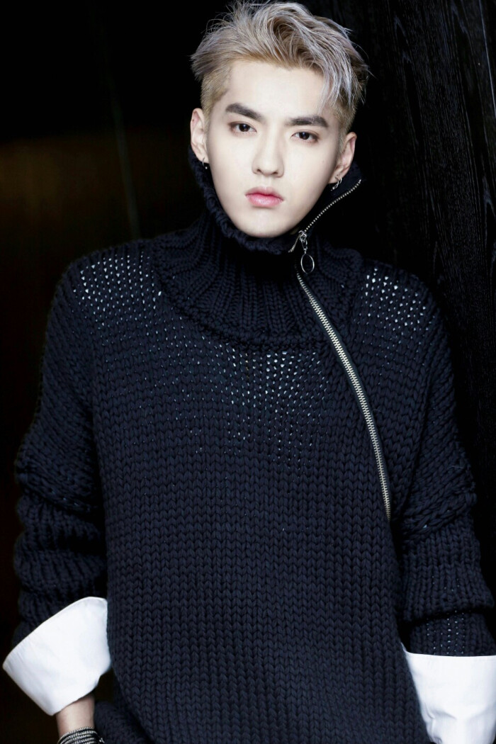 吴亦凡 壁纸 头像 背景 高清无水印\/-堆糖,美好生