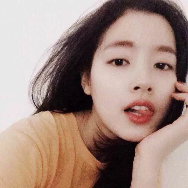 头像 手绘图 萌 可爱 手绘 插画 意境 同人 白底 少女 原宿 清新 文艺