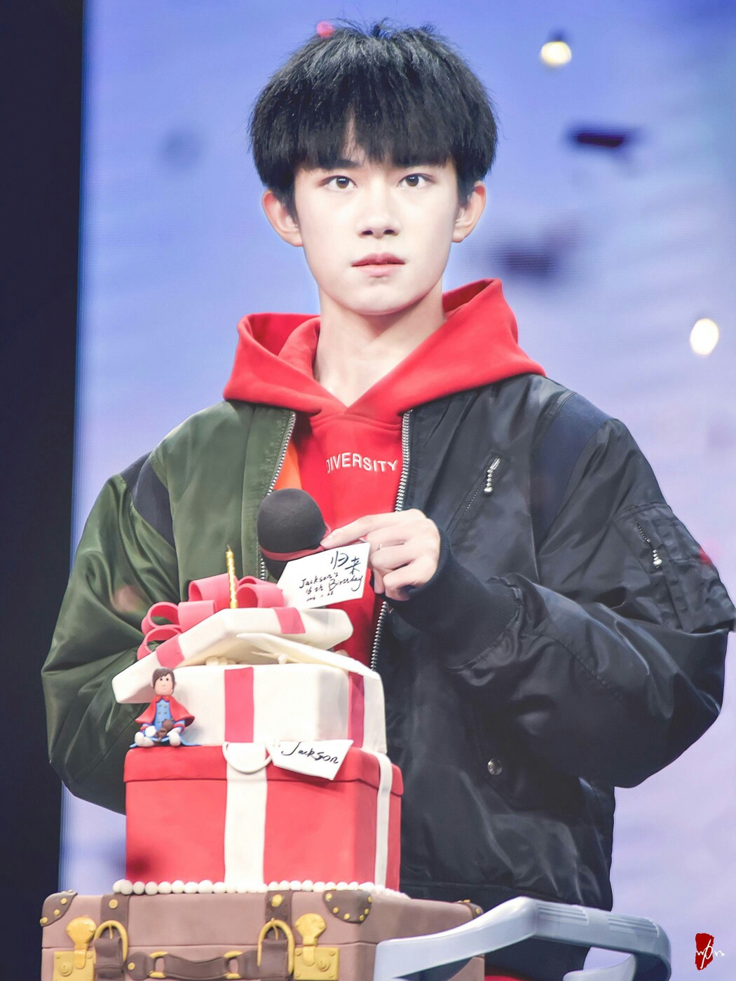 易烊千玺 #tfboys #舞蹈担当易烊千玺 1128易烊千玺十六岁生日会
