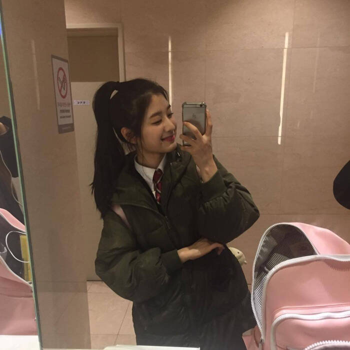 申艺恩 韩国女生 头像