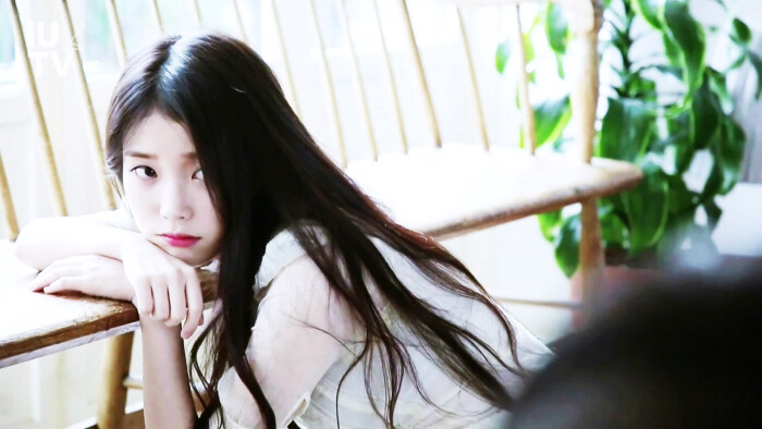 全世界最好的国民女神 iu 李智恩 #壁纸