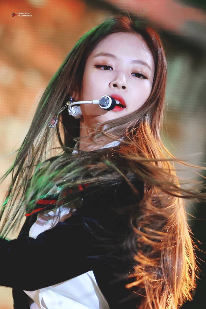 blackpink jennie cr.