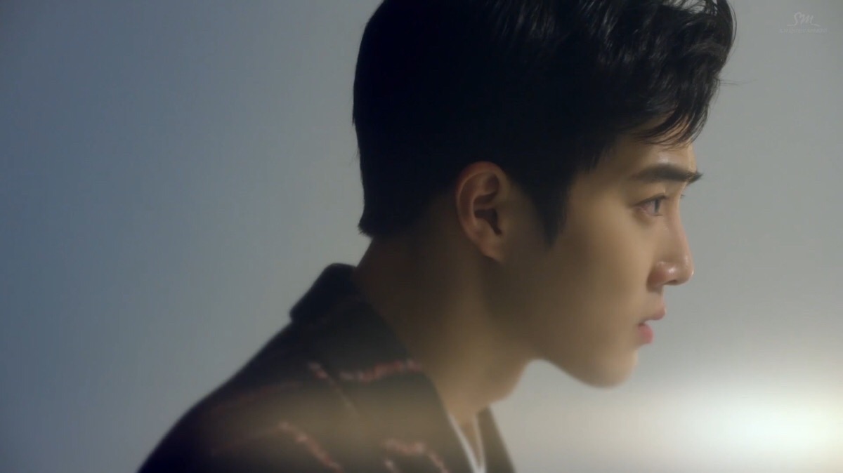 exo 金俊勉suho 金珉锡xiumin 金钟大chen 边伯贤baekhyun 朴灿烈chan