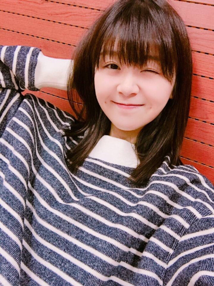宋伊人 