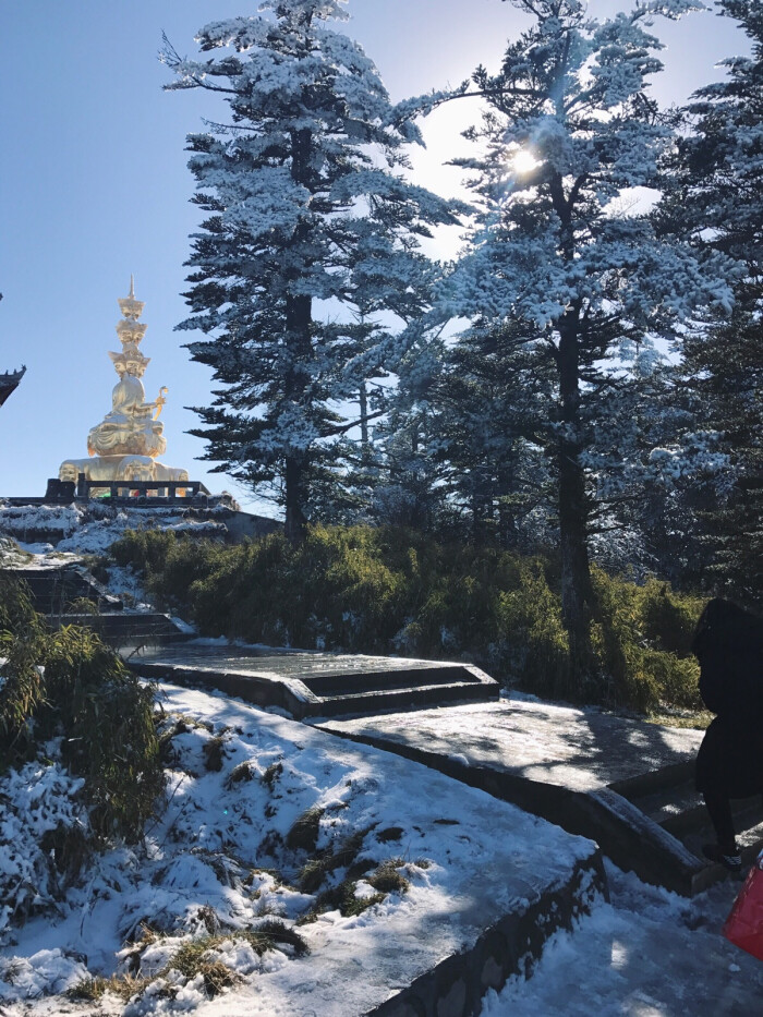 峨眉山 