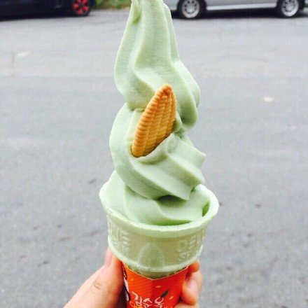 薄荷绿玉米冰淇淋