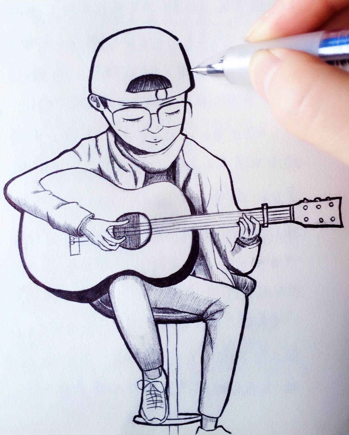 手绘 圆珠笔 人物 吉他 男生【还没画过这么写实的人物,画得一般,请多