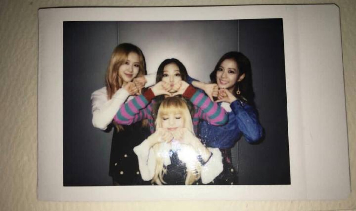 blackpink全屏高清壁纸,blackpink稀有壁纸 blackpink 舞台后台 - 堆糖,美图壁纸兴趣社区