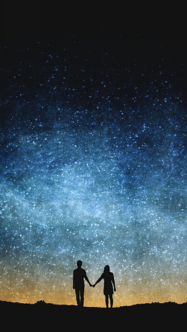 星空下的牵手