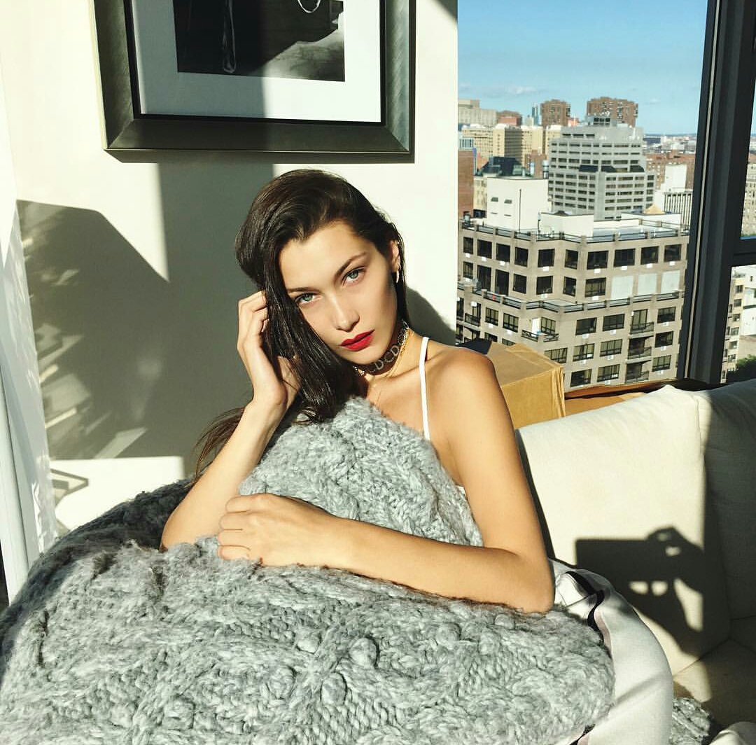 bellahadiddior,bellahadidgigi bella hadid,1996年10月9日出生于美国加利福尼亚州洛杉矶,模特.