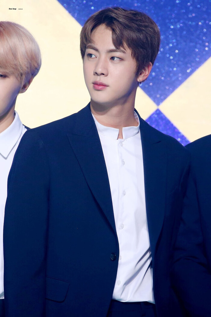 防弹少年团,bts,金硕珍,jin 首尔歌谣大赏单人高清图