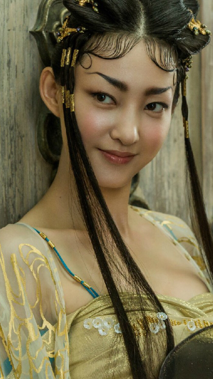 王丽坤 