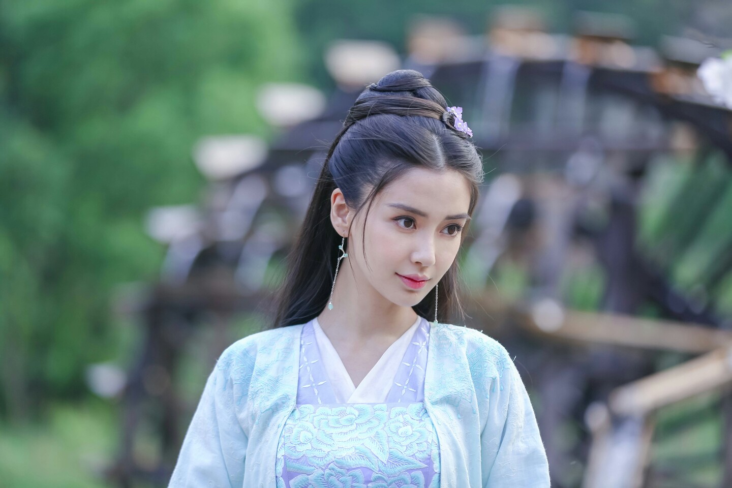 angelababy杨颖 古装言情剧《孤芳不自赏》angelababy饰演白娉婷